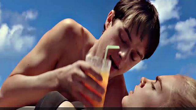 Cara Delevingne bikini video