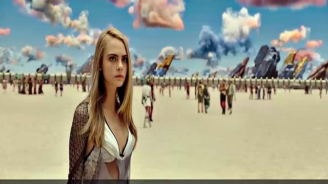 Cara Delevingne bikini video