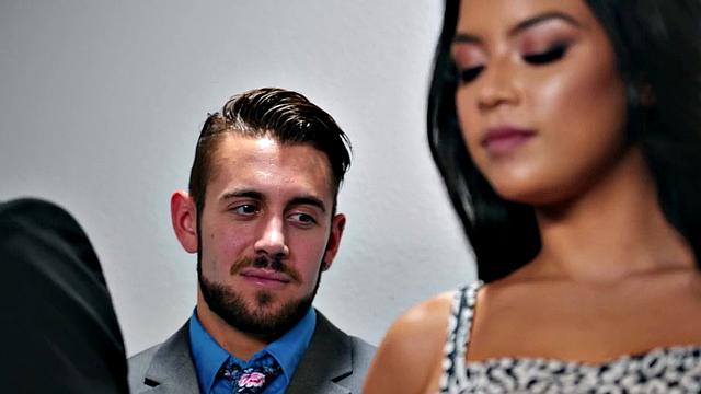 Bisex Asian babe deepthroats and gets fucked in elevator 3some