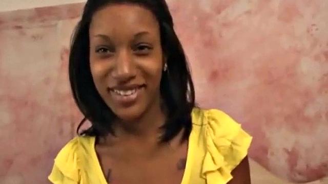 Tattooed teen fingered in session