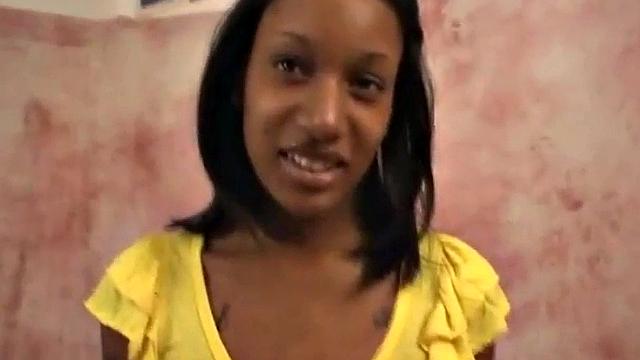 Tattooed teen fingered in session