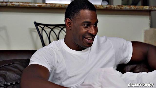 Peeping at the Hot Roommate