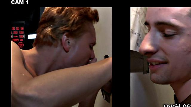 Стрейт мужик сунулся в глори-холл, а там отсосали