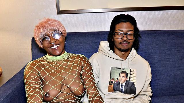 Happy Couple Dorky Darian and Peach Fuzz fuck Olive Onyx mixed Black n Mexican