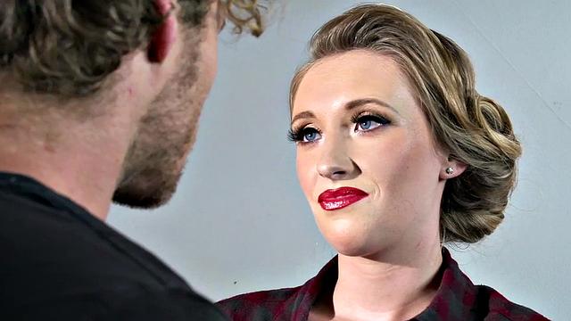 смотри, как harley jade трахается перед зеркалом