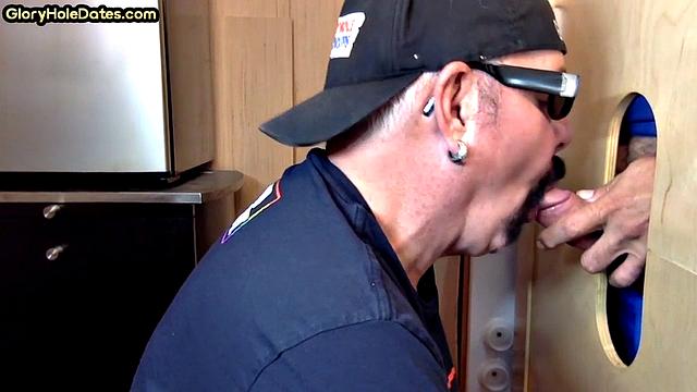 Gloryhole mature gay sucks dick in homemade video