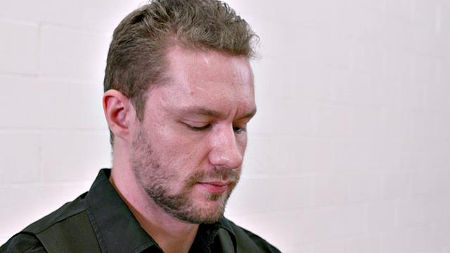 рыжая балерина садится на член и ловит густой заряд на подбородок