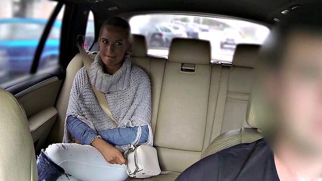 Married lady sucks and fucks driver