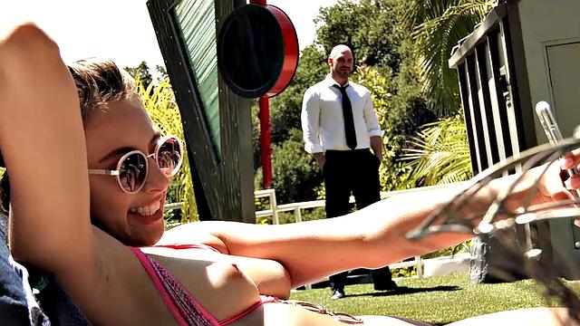 Gia Derza Craves Uncle