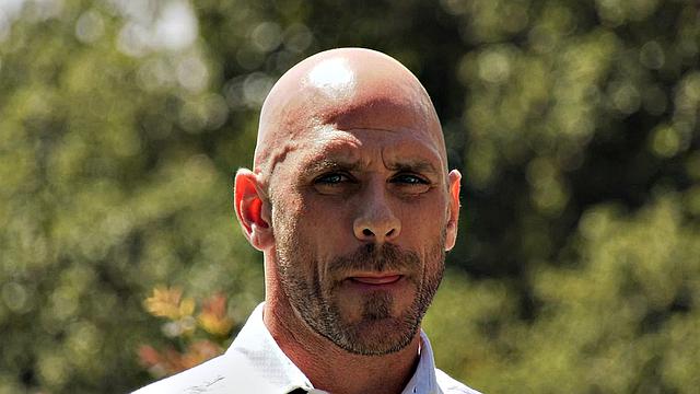 Gia Derza Craves Uncle