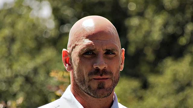 Gia Derza Craves Uncle