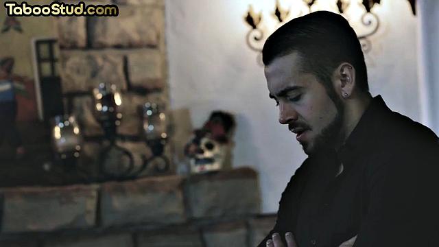 Horny athletic cockriding on BF