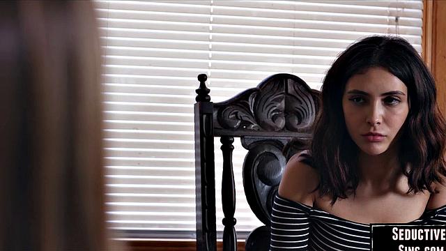 Horny petite lesbian bae pussylicking