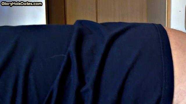 Mature gloryhole lover gives deepthroat treat