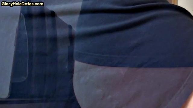 Mature gloryhole lover gives deepthroat treat