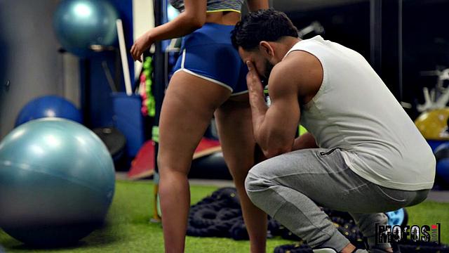 Gym Voyeur