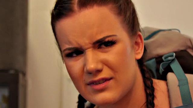 Holiday backpacker cutie fucked at the hostel