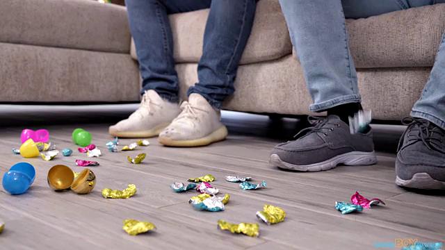 Easter Toys For Stepmom - S3:E7