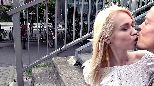 Petite public babe POV fucked outdoors on 1st sex date