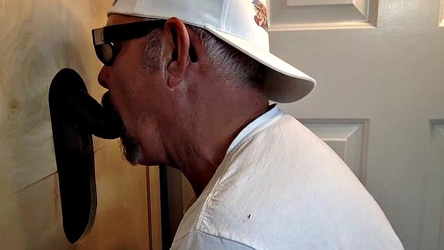 Watch as DILF Gloryhole gets her mature pussy pounded by two guys and takes their deepthroat load in glasses