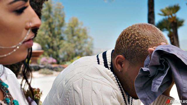 бывшая мстит: жаркий секс и компромат сразу в сеть