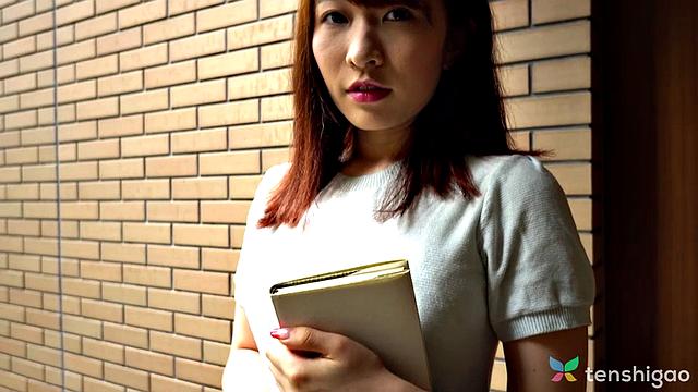 Meet Chikako Sakurai in Tenshigao