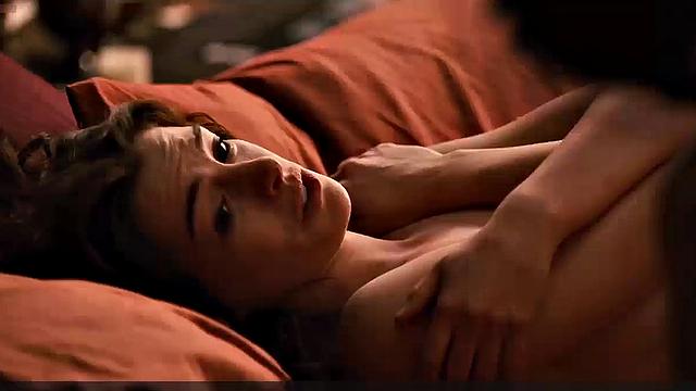 Anne Hathaway nude sex video