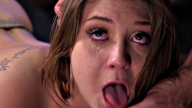 Cum-eating BDSM slut gets whipped in threesome by masters