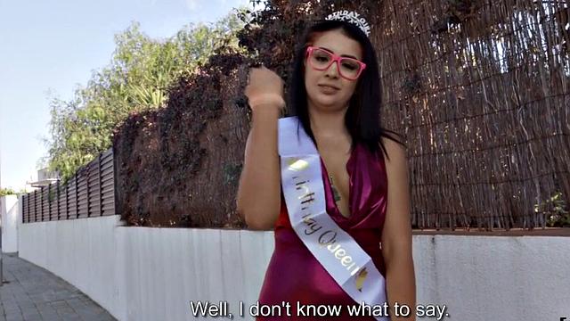 Pulled Latina gives bj in POV before anged in public