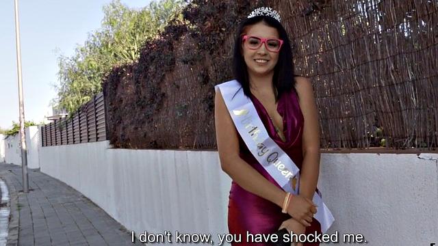 Pulled Latina gives bj in POV before anged in public