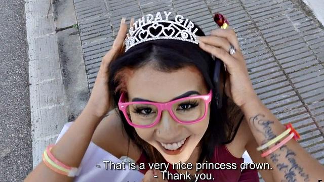 Pulled Latina gives bj in POV before anged in public