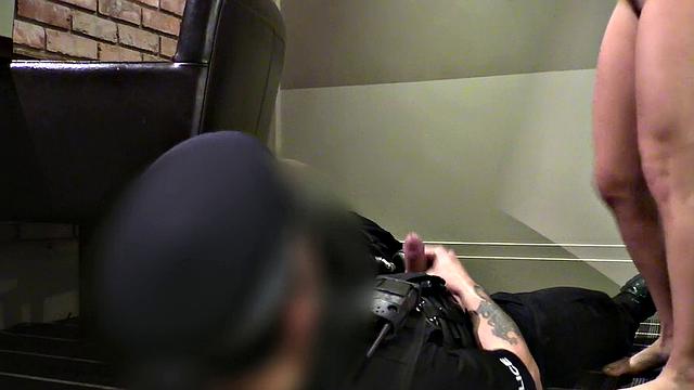Cop gets a surprise from a tattooed blonde in a hotel room