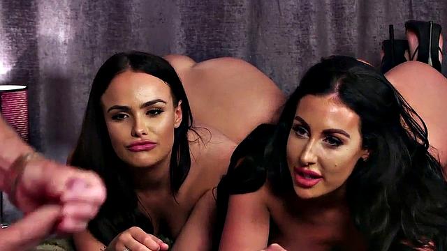 Horny voyeur enjoy private show