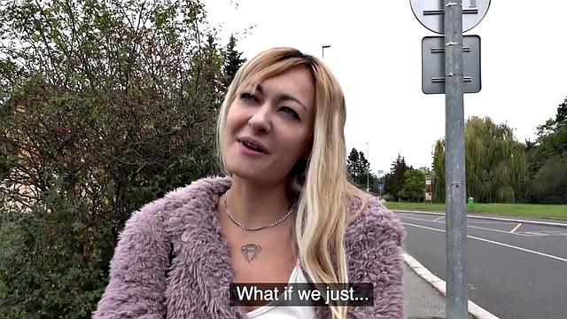 Blonde European amateur agrees to park sex in exchange for cash
