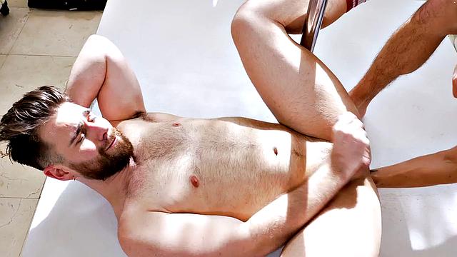 Prolapse stripper fisted and after performance