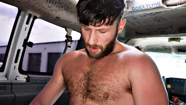 Str8 fooled guy pounded wildly in missionary in ass