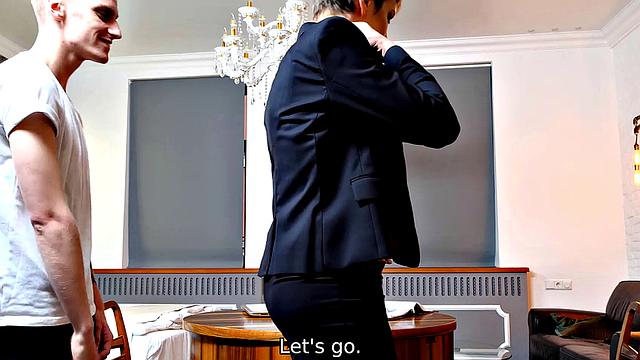 TUTOR4K. Without glasses tutor easily gets seduced by disciple