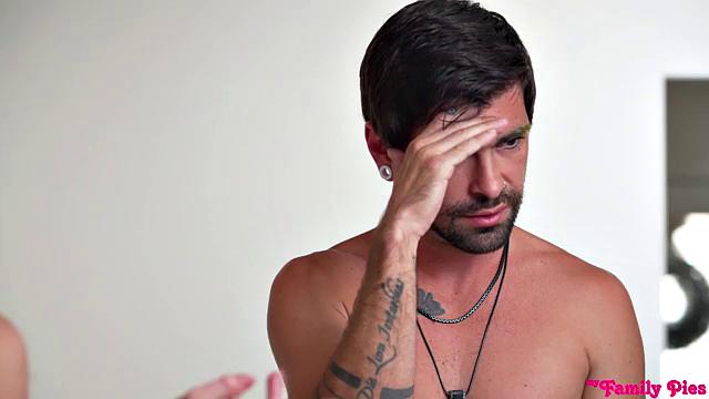 You Can Wear My Shirts But I Want Inside Your Stepsis - S27:E5