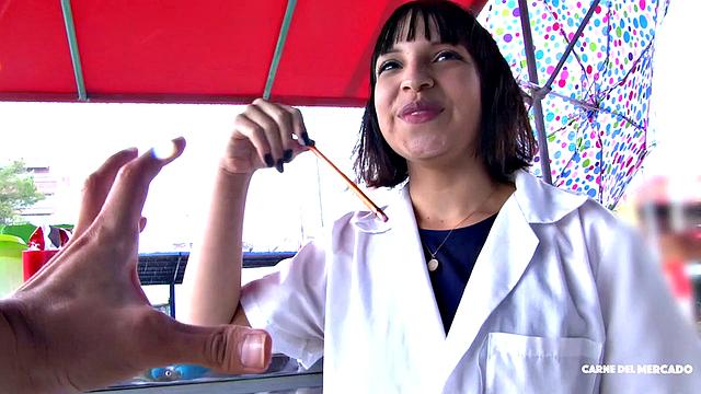 Latina gets fucked & facial