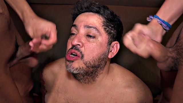 Fat gaydaddy toyed in Latin 3some by dominant twinks