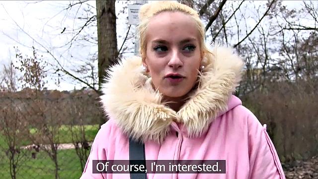 Blonde Gets Fucked in a Car