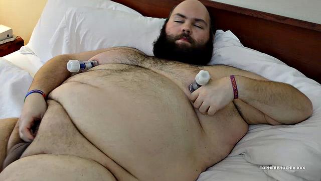 Until now, Pup Rubs has only been helping out from behind the camera, but that changes with this debut solo scene. Watch as he caresses his body, removes his tights, plays with his nips and cock and enjoys some sex toys.