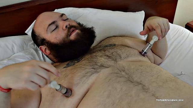 Until now, Pup Rubs has only been helping out from behind the camera, but that changes with this debut solo scene. Watch as he caresses his body, removes his tights, plays with his nips and cock and enjoys some sex toys.