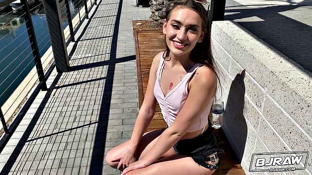 Splattering Sera cum