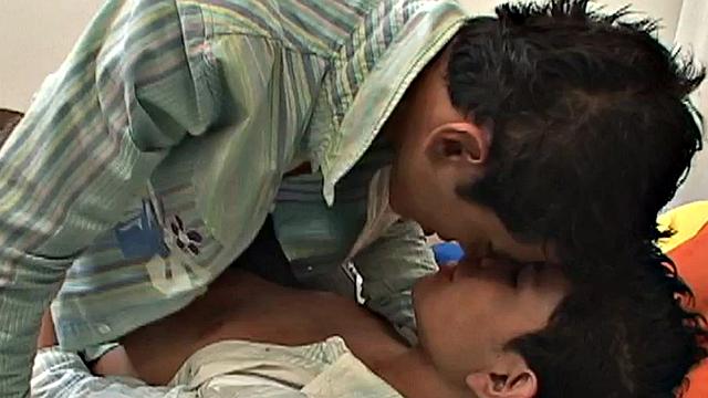 Homemade Latin twink fucked by cock in amateur scene