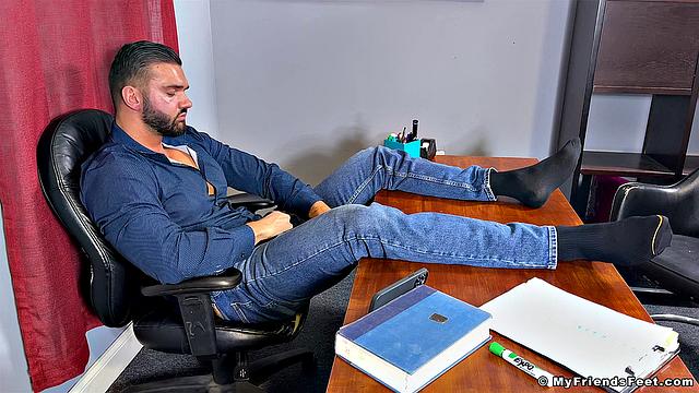 Rico Jerks Off Barefoot - Rico