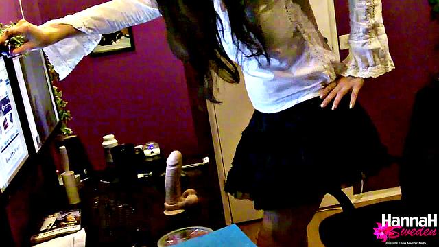 Hannah Sweden webcam show