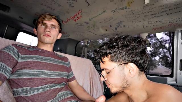 Twink fucks outdoor in pickup van till cumshot