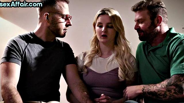 Bisex babe pussyfucked in 3some till cum in mouth