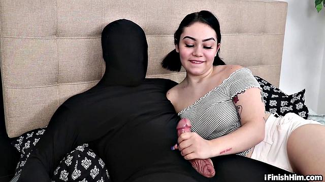 Teasing babe enjoys sucking big dick while jerking it